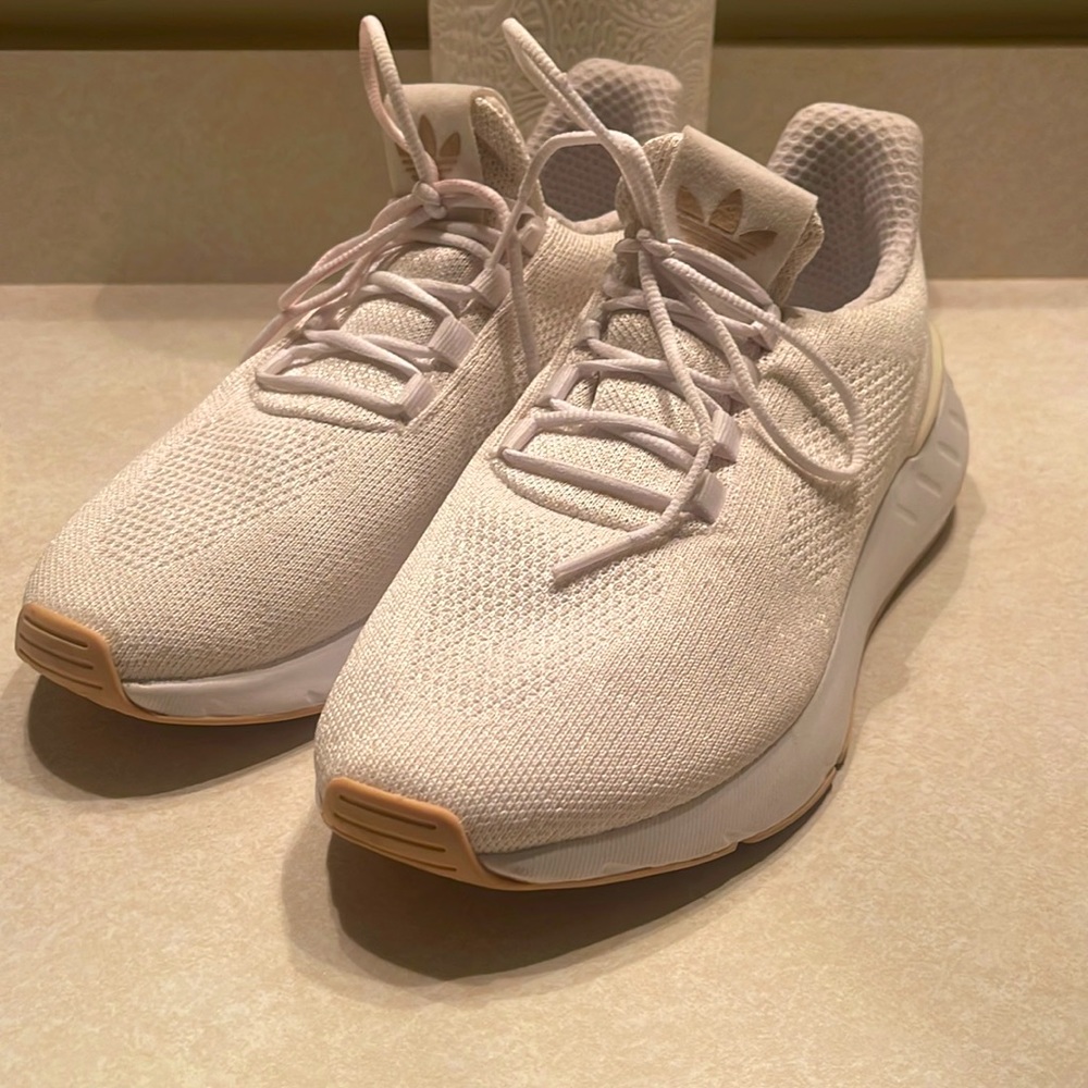 NWOT ADIDAS
